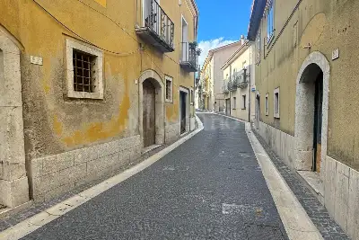 Negozio in affitto, Piazza San Marco - Manocalzati, Manocalzati