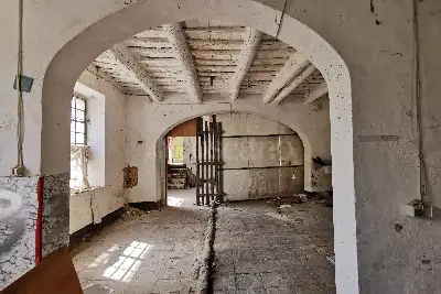 Casale in vendita, Località Ampugnano, Sovicille