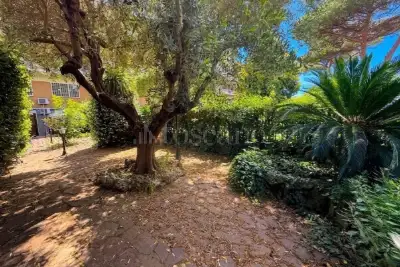 Detached house for sale, Via Fratelli Cervi, Roma