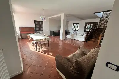 Villa in vendita, Via Massa D'Albe, Avezzano