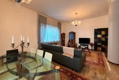 Casa in vendita, Via Giuseppe Parini, Monza