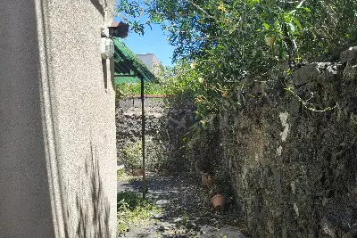 Casa Indipendente in vendita, Via Galatioto, Catania