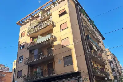 Casa in vendita, Via Giacomo Bresadola, Roma