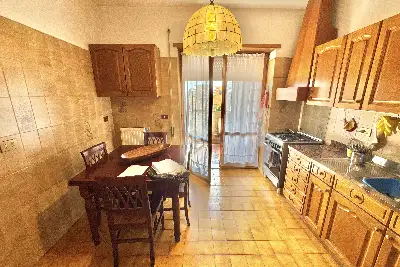 Casa in vendita, Via Vitaliano Rotellini, Roma