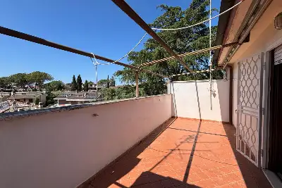 Villino a Schiera in vendita, Via Ernesto Basile, Roma