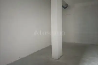 Magazzino in vendita, Via Raffaele Paparella, Roma