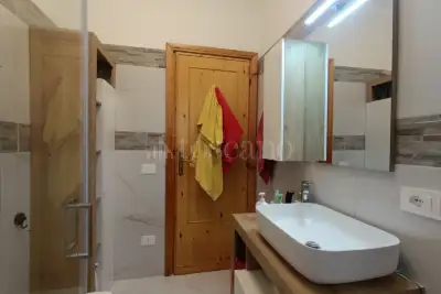 Villino a Schiera in affitto, Via Venezia, Anzio