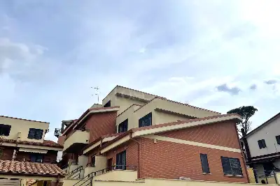 Casa in vendita, Via Pavullo Nel Frignano, Roma