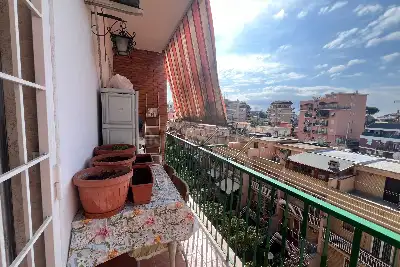 Casa in vendita, Via dei Carraresi, Roma