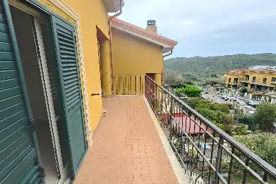 Villino a Schiera in vendita, Via Antonio Manganelli, Catanzaro