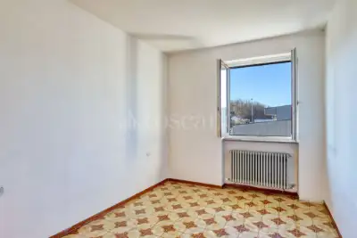 Casa in vendita, Via Statale, Marchirolo