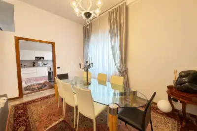 Casa in vendita, Via Giuseppe Parini, Monza
