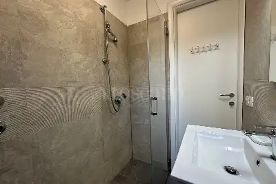 Negozio in vendita, Via Marco D'Agrate, Milano