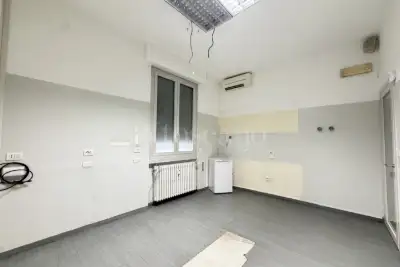 Casa in vendita, Via Zurigo, Milano