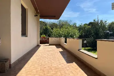 Villa Plurifamiliare in vendita, Via della Crisopa, Roma