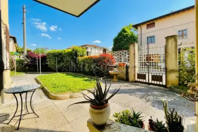 Villa Bifamiliare in vendita, Quartiere I Maggio, Brescia