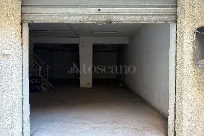 Garage in vendita, Via Marco Polo 75, Pescara