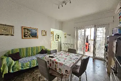 Casa in vendita, Via Polonia, Pomezia