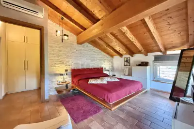 Villino a Schiera in vendita, Via del Garda, Valeggio sul Mincio