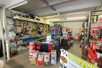 Attività Commerciale in vendita, Via Monte Sant'Elia, Induno Olona