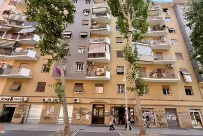 Casa in vendita, Via Flavio Stilicone, Roma