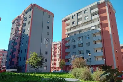 Casa in vendita, via Nikolajevka, Milano