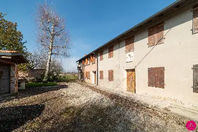 Rustico in vendita, Via G. Pascoli, Fiume Veneto