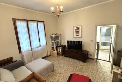 Villa in vendita, Via San Zeno, Brescia