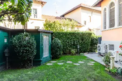 Villa in vendita, Via Privata Bitonto, Milano