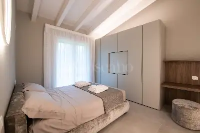 Villa in vendita, Via Monticelli, Soiano del Lago