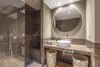 Casa in vendita, Viale Premuda, Milano