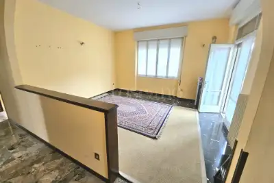 Casa Indipendente in vendita, Via Scuole, Nave