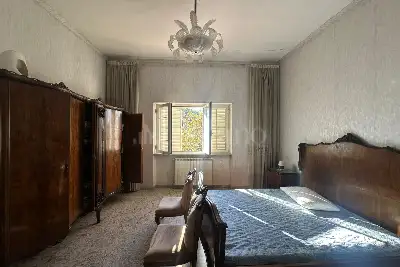 Casa Indipendente in vendita, Via Tuscolana, Roma