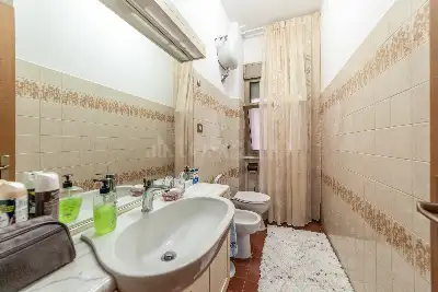 Casa in vendita, Piazza Ener Bettica, Roma