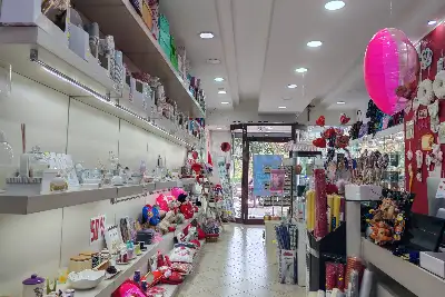 Negozio in affitto, Viale Commenda , Brindisi