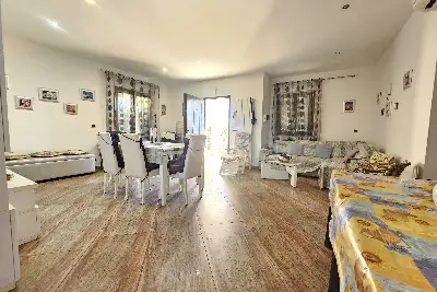 Villino a Schiera in vendita, via ticino, Anzio