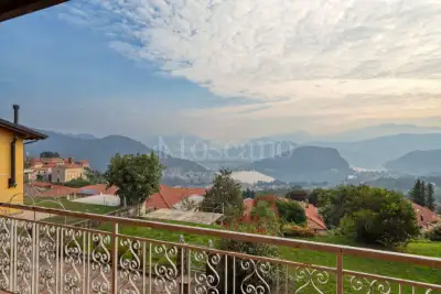Villa in vendita, Via Viconago, Cadegliano-Viconago