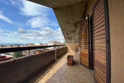 Casa in affitto, Largo Emerico Amari, Sant'Agata li Battiati