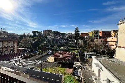 Casa in vendita, Via Veiano, Roma