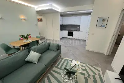 Casa in vendita, Via Giorgio Washington, Milano