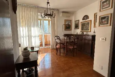 Casa in vendita, Via San Vigilio, Milano