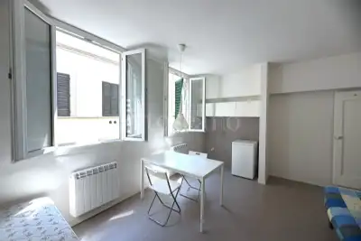 Casa in vendita, Via della Pergola, Firenze
