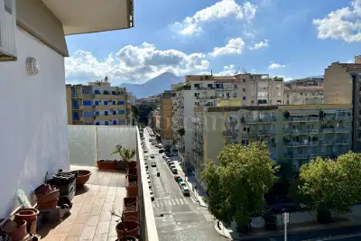 Casa in vendita, Via Marchese di Villabianca, Palermo