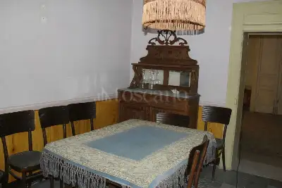 Palazzo in vendita, Via De Fina, 15 Montemurro (PZ), Montemurro