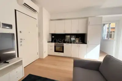 Casa in affitto, Via Salasco, Milano