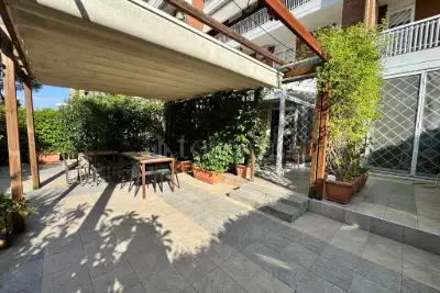 Casa in vendita, Via degli Aldobrandeschi, Roma