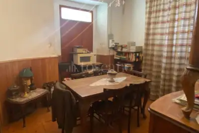 Casa in vendita, Via Vaglio, Marchirolo