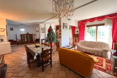 Villa in vendita, Via Alceo, Roma