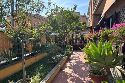 Casa in vendita, Via dei Macarani, Roma