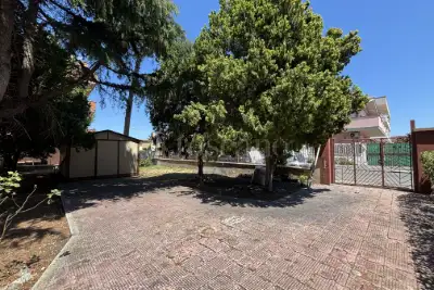 Villa in vendita, Via Taormina, Ladispoli